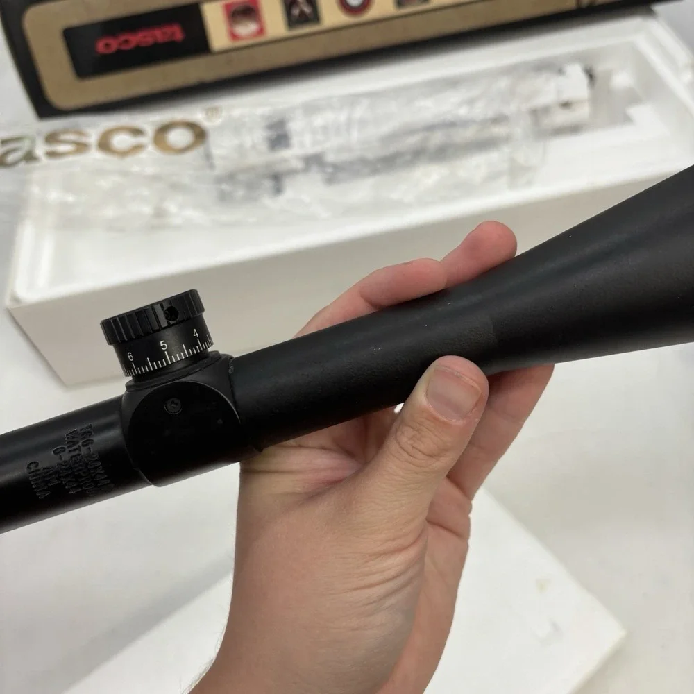 Tasco TG104050DS 10-40x50 Target Varmint Riflescope NEW IN BOX 1/8 MOA Dot